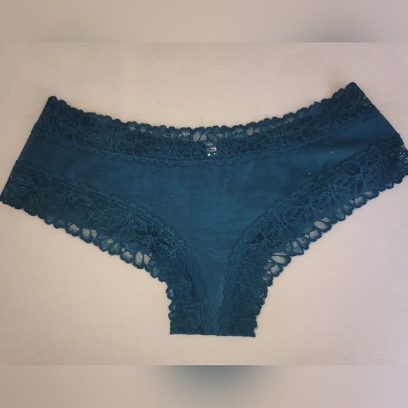 PINK Cheeky Panty Set NWT - Picture 2 of 9